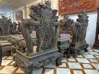 bàn ghế minh quốc đục 2 mặt