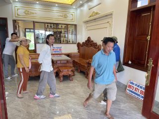 bàn ghế louis hoàng gia nguyên khối