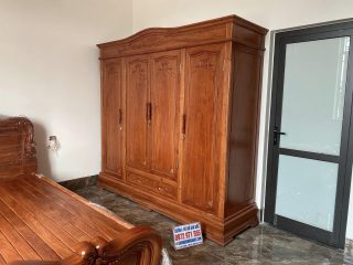 tủ quần áo gỗ hương đá 4 cánh