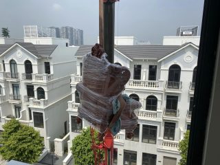 vận chuyển ghế đơn louis hoàng gia