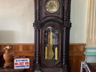 đồng hồ tứ trụ louis hoàng gia