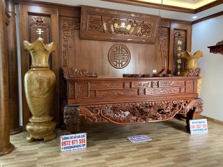 sập thờ đục hình tượng rồng