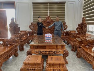 bàn ghế rồng đỉnh hàng đục tay siêu nét