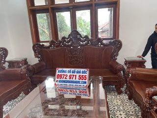 đoàn dài louis hoàng gia