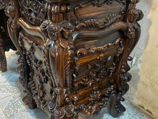 chân bàn liền đục hoa hồng