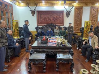 bàn ghế hoàng gia 10 món