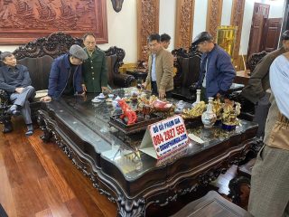 bàn trà louis hoàng gia gỗ mun hoa lào