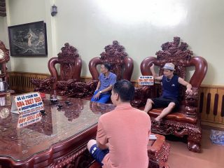 ghế đơn minh quốc nghê đồ sộ