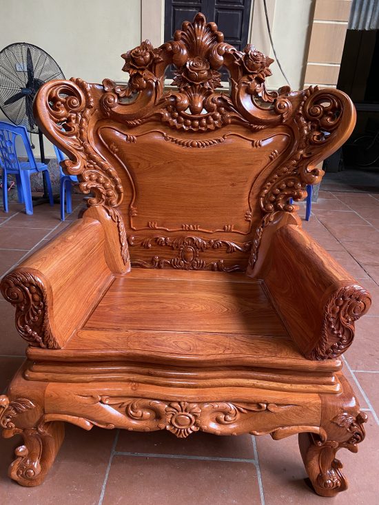Bàn ghế hoàng gia gỗ hương