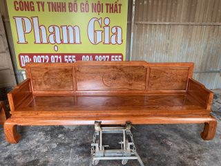 Bàn ghế quốc sắc thiên hương