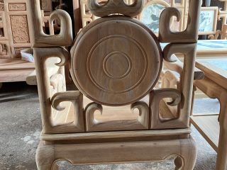 Bộ bàn ghế móc mỏ gỗ tự nhiên