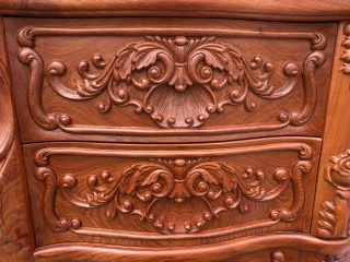 kệ tivi hoàng gia gỗ hương