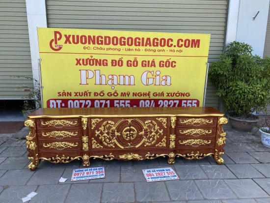 kệ tivi hoàng gia dát vàng