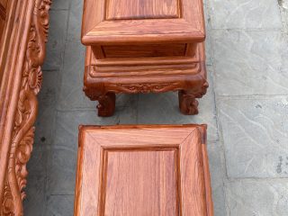 bàn ghế hoàng gia