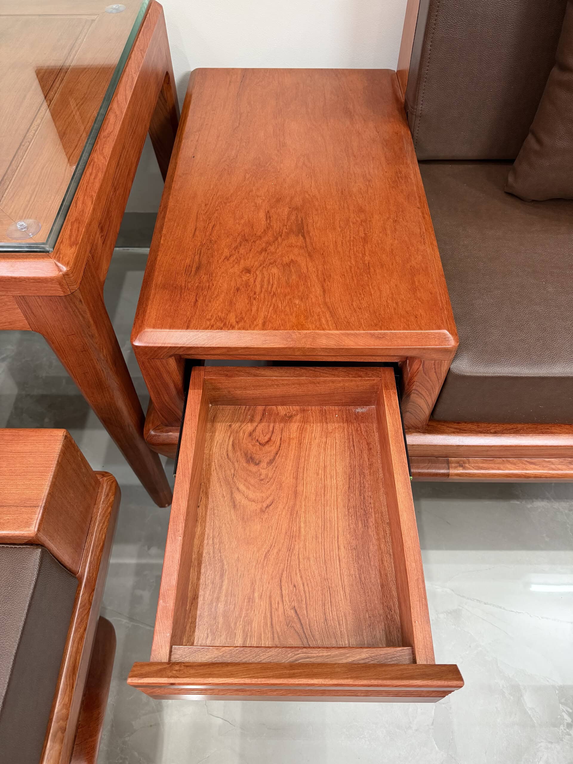 Bộ sofa Du thuyền gỗ hương