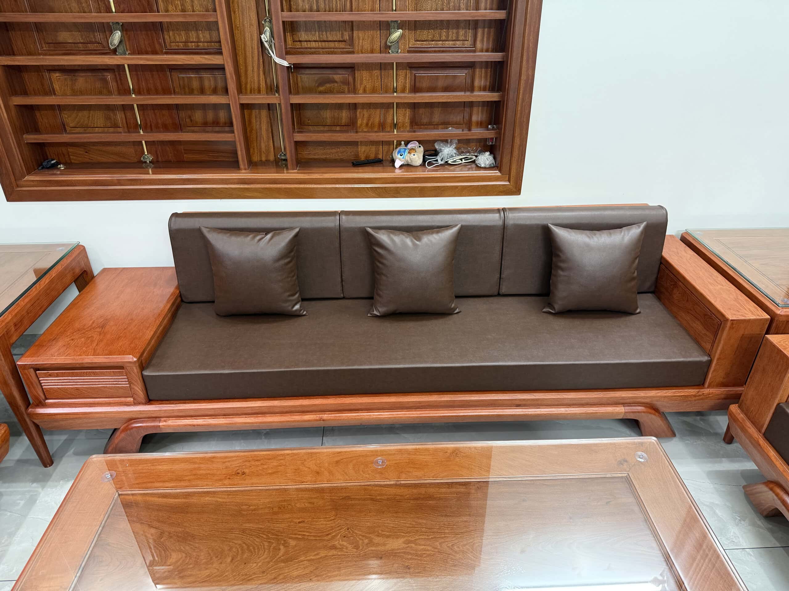 Bộ sofa Du thuyền gỗ hương