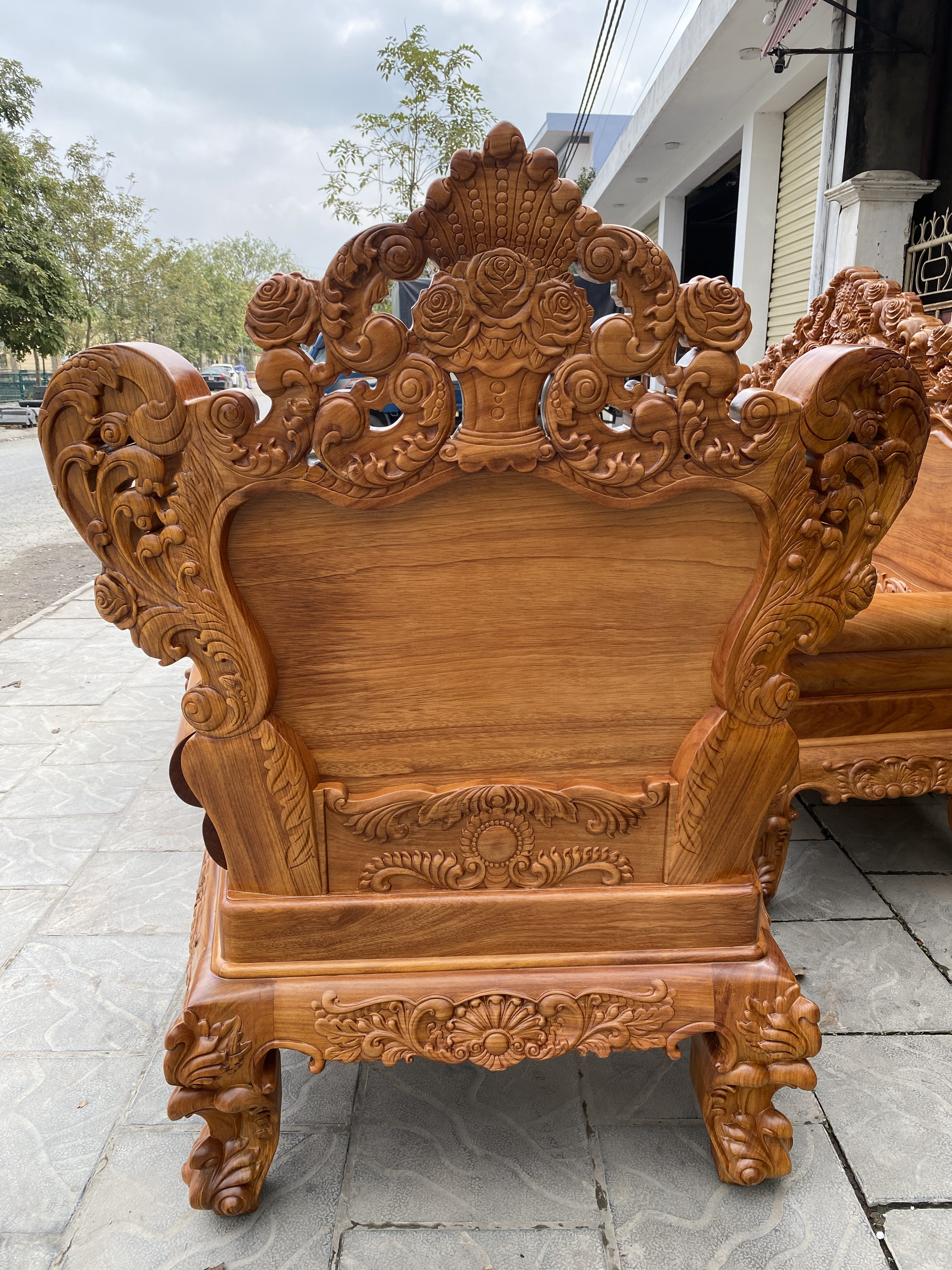 bàn ghế hoàng gia k10v2