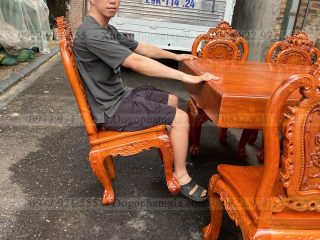 Bàn ăn nguyên khối gỗ gõ đỏ (anh Định Hải Phòng)
