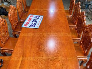 Bàn ăn nguyên khối gỗ gõ đỏ (anh Định Hải Phòng)