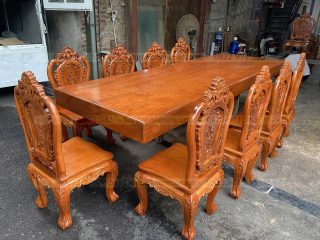 Bàn ăn nguyên khối gỗ gõ đỏ (anh Định Hải Phòng)