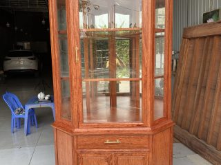 mẫu tủ rượu kê góc đẹp