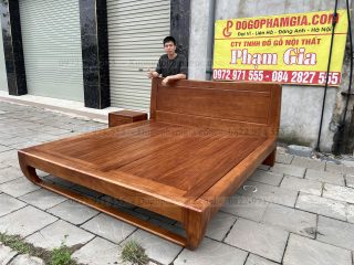 Giường hiện đại chân quỳ gỗ gõ ( GHD1 )