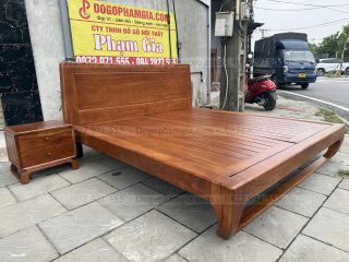 Giường hiện đại chân quỳ gỗ gõ ( GHD1 )