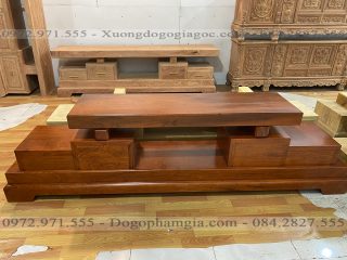 kệ tivi nguyên khối lồi giữa 2m4