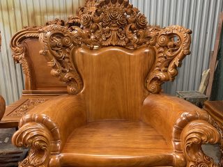 ghế hoàng gia v10 nguyên khối