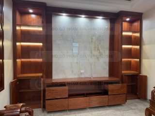 Vách trang trí gỗ hương đá (a Hải - Thái Nguyên)